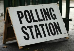 polling-station-900x500